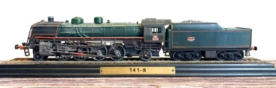 $19.95 • Buy HO Locomotive 141-R SNCF - Static Model On Track Section