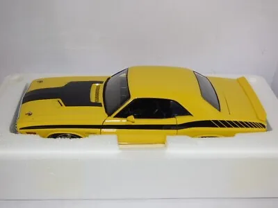 ACME 1/18th Scale 1971 Dodge Challenger Trans Am Streetfighter In Yellow • £125