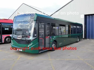 £1.25 • Buy National Express DUNDEE 2249 YX65 PXP Bus  Photo 6 X 4 - REF Mc41