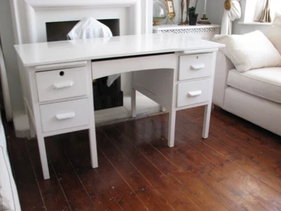 £120 • Buy Antique Solid Wood 5 Drawer School Teachers Desk - Shabby Chic Painted White