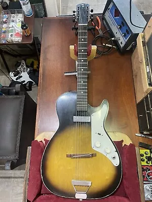 Vintage Harmony H-45 Stratotone Electric Guitar • $375