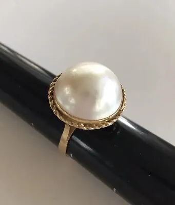 Estate Jewelry - Vintage 18K  - 750 Yellow Gold Mabe Pearl Ring Size 9.75 • $299.99