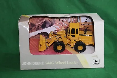 Ertl John Deere 544g Wheel Loader 1/64  #5539 • £12.99