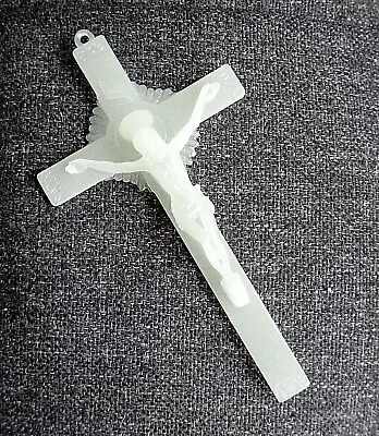 Luminous Crucifix Wall Hanging Cross 5 3/4  / 14.5cm Religious Gift • £3.29