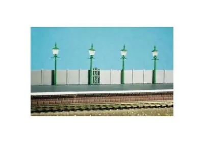 Station/Street Lamps (4 Per Pack) - N Gauge Ratio 213 • £9.75