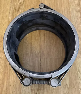 £99.99 • Buy MJH Bolt-Inserting Hinge Type Repair Pipe Clamp Couplings 164-167mm Pipe Leaks