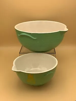 Set Of VINTAGE Art Deco Green Mixing Bowls With Handles & Pouring Spout • $39.99