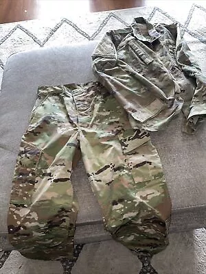 SET Of Medium Regular Deployment Multicam OCP Uniform Top Pants Used • $24.95