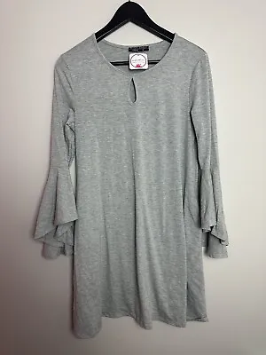 Nadine West Gray Long Sleeve Top Size Medium “NEW” Free Shipping • $12.95