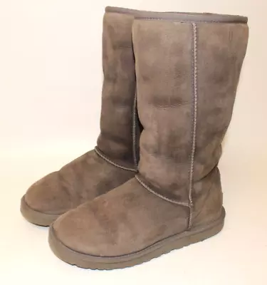 UGG Australia F19009H Grey Gray Suede Classic Tall 5815 Boots Size W7 • $44.95