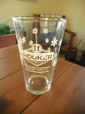 Hooker Brewing Company Vintage Pint Beer Glass Snowflakes • $19.95