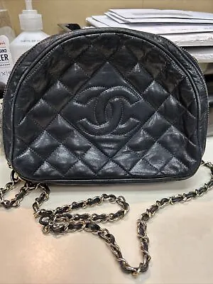 Chanel Quilted Zippy Pouch Small Black Lambskin Handbag Vintage • $825