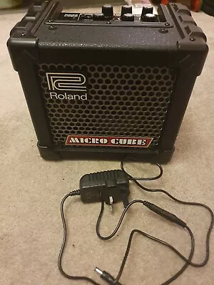 £49.95 • Buy Roland Micro Cube Guitar Amplifier Combo Amp + AC Power Supply + Carrying Strap