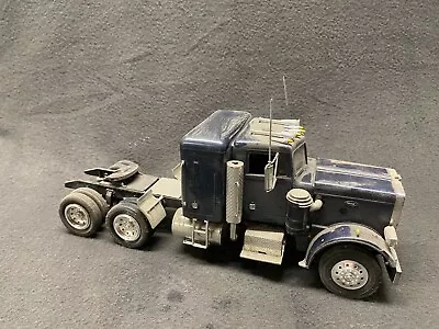 Monogram Peterbilt 359 Conventional Semi Truck 1/25 Built Model Rig Tractor • $49.99