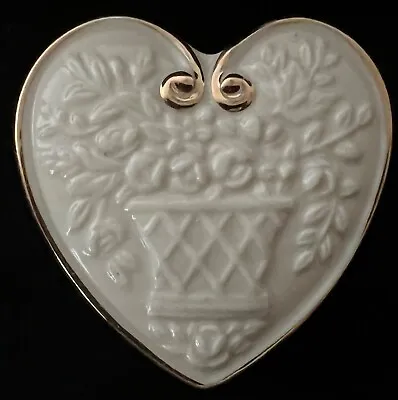 Lenox China Treasures Collection 24K Gold Ornate Trim Heart Trinket Jewelry Box • $10