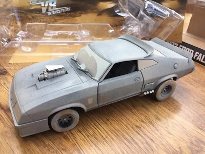 £90.48 • Buy 1:18 FORD FALCON XB Dirty LAST OF THE V8 INTERCEPTORS Mad Max GREENLIGHT 13559