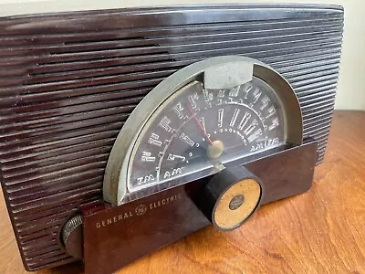 Vintage General Electric Tube Radio AM/FM Model 408 Bakelite WORKS 1950'S • $95