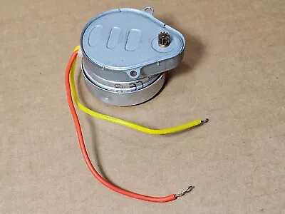 SYNCHRON 37421L-6-106 60/50Hz 5W 24V 6/5RPM Motor • $54.99