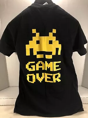 SPACE INVADERS T-SHIRT ~ Adult M ~ The Collectors Case Box (July 2016) ~ NWOT • $2