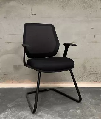 Office & Desk Chair - Mesh Back Black Seat Cantilever Base • £68