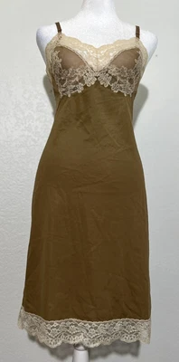 $9.50 • Buy VTG 60’s HOLLYWOOD VASSARETTE Munsingwear Full Slip Dress Sz 34 A Steampunk Y2K