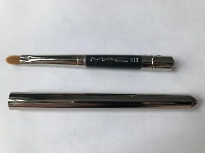 MAC Cosmetics #316 Lip BRUSH - NEW IN SLEEVE • $12.99