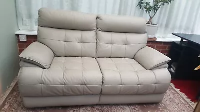 Lazy Boy Knoxville Leather 2 Seater Sofa In Excellent Condition RRP £1200 • £350