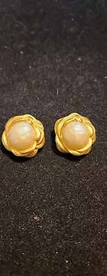 Vintage Givenchy Pearl Clip On Earrings • $75