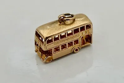 RARE VINTAGE 9ct GOLD 3D OLD LONDON ROUTE MASTER OPENING BUS CHARM 3.63 G • £235