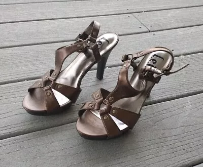 L.e.i Sassy 2556711 Bronze Open Toe Slingback Strappy High Heels Sandals 6.5 • $29.99