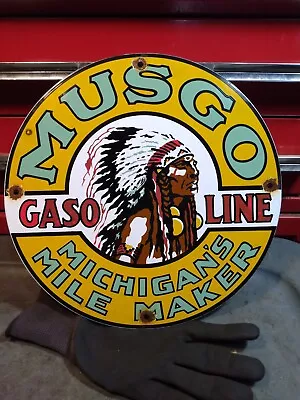 VINTAGE MUSGO GASOLINE PORCELAIN GAS STATION MOTOR OIL MICHIGAN MILE SIGN Used  • $140