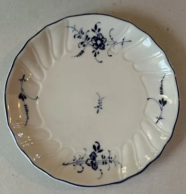 Vintage Villeroy & Boch Vieux Luxembourg Small Side Plate (Blue/White) 4 3/4” • $14.99