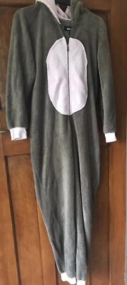 £8 • Buy Girls Cat One Piece With Hood 13-14 Years