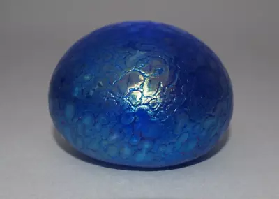 £6.75 • Buy Vintage Iridescent Heron Glass Blue Pebble Paperweight. Immaculate