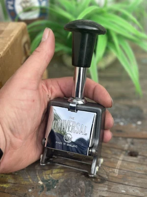 £9.99 • Buy Vintage Self Inking Date Stamp ” The Universal” Boxed