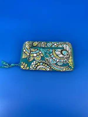 Vera Bradley Zip Around Wallet Wristlet In Peacock Pattern Coin Purse 8In X 5In • $15.95