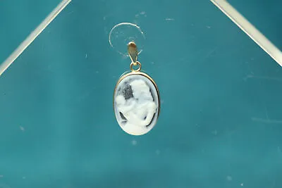 14k Yellow Gold Mother & Child Blue Cameo Oval Pendant 2 Grams (PEN8814) • $119