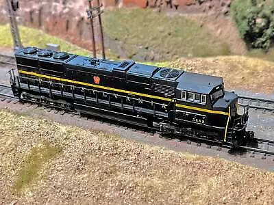 N Scale - Kato Pennsylvania SD70M Diesel Locomotive (Custom Painted) (DCC) N1067 • $299.99