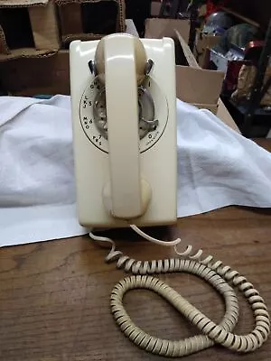 Vtg Bell System Western Electric Dial Rotary Ivory Wall Mount Telephone Nice! • $49.95