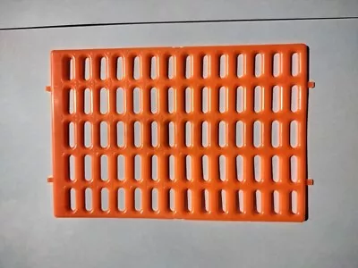 RABBIT CAGE FOOT RESTING MAT Orange  • $10.49