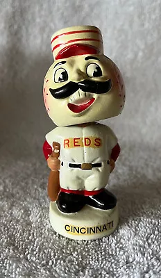 VINTAGE 1960s MLB CINCINNATI REDS MR REDLEGS MINI BOBBLEHEAD NODDER BOBBLE HEAD  • $899
