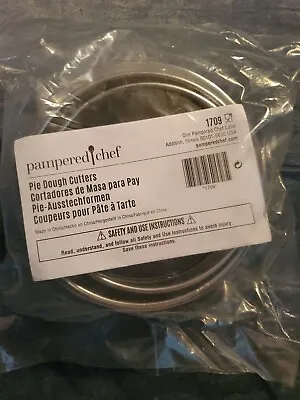 Pampered Chef Pie Dough Cutters Set Of 2 (# 1709). New • $9