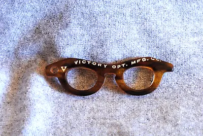 Vintage Key Chain Ring Victory Optical  Co. Glasses • $9.95