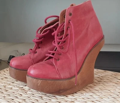 £7 • Buy Jeffery Campbell Red Boots, Sculpted Heel, Size 4