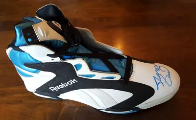 1992-93 Shaquille O'Neal Signed Rookie Reebok Pump SHAQ Shoe W/cert. Of Auth. • $4699