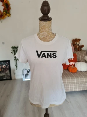 £5 • Buy Vans Size M T-Shirt