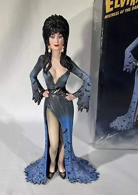 Enesco Elvira Mistress Of The Dark Elvira Couture De Force Statue New In Box • $88.88