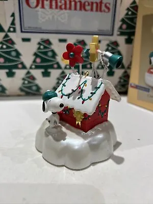 £24.99 • Buy Peanuts Snoopy World Famous Christmas Decorator Hallmark Keepsak Ornament In Box