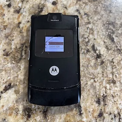 Motorola RAZR V3 - Black (AT&T) Cellular Phone • $10