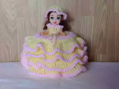 £18.99 • Buy 1 Toilet Roll, Dolls Cover And Doll, Crochet Hand Made Special